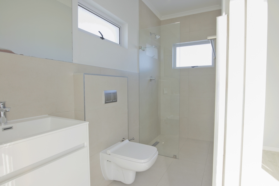 4 Bedroom Property for Sale in Sagewood Western Cape